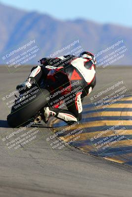 media/Jan-09-2022-SoCal Trackdays (Sun) [[2b1fec8404]]/Turn 12 Backside (130pm)/